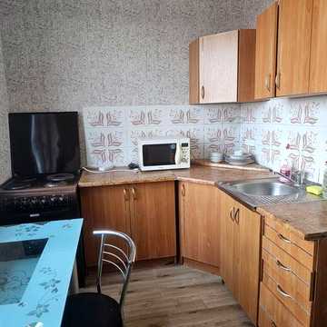 Сдаю 2-3 комнатную квартиру, ул. Натальи Ужвий,102