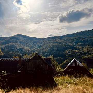 Продаж 2к Дім Зарічна вулиця