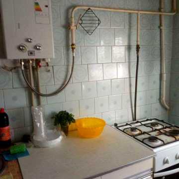 Продам 2 ком. кв. в абсолютном центре Чугуева