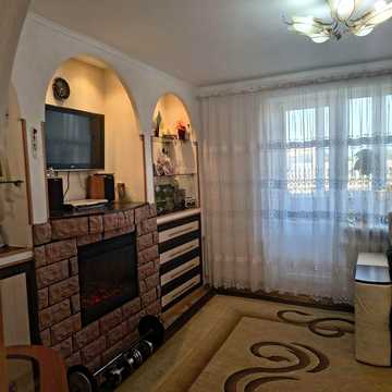 Продається 3-х кімнатна квартира по вул.Будівельників