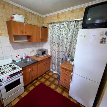 Здається 1-кімн. частина будинку по вул. Лисенка в р-ні Ближнього замостя, читайте опис. НА ЗВ’ЯЗКУ ПІСЛЯ 14:00
