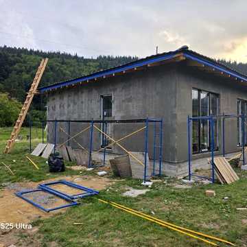 Продаж будинку в Карпатах с. Микуличин