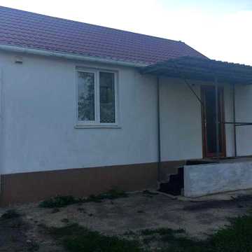 Продам частину будинку в с. Чудниця.