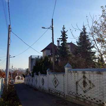 Продам будинок з УКРИТТЯМ  515кв.м 10 соток, Совки, вул.Червона, 11