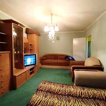 Продам 1 кімнатну квартиру