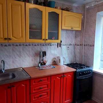 М. Златопіль, Продам 2 к квартиру, 3м.р.