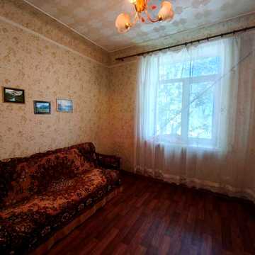 Продам 2-х комнатную на правом берегу