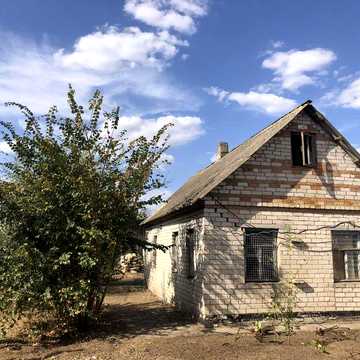 Продам будинок передмісті
