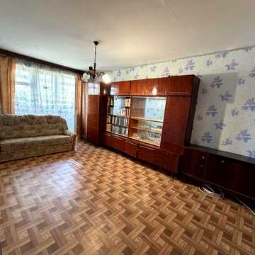 Продам 3ну квартиру на Юності