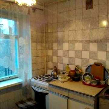 Продам 3К КВАРТИРУ  м.Студенческая