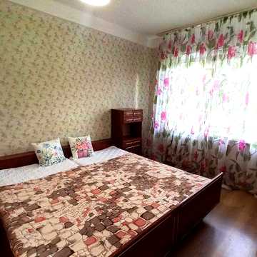 Ігоря Турчина 5, м Нивки, 2 кімнати, з газом, невисокий 3 поверх.