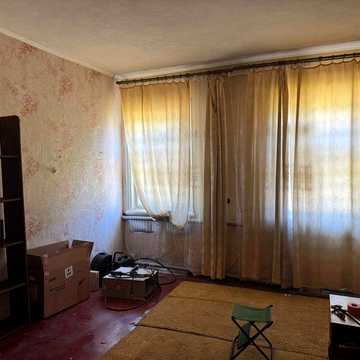 Будинок в оренду з меблями, заїздом, в р-ні площі 700 річчя