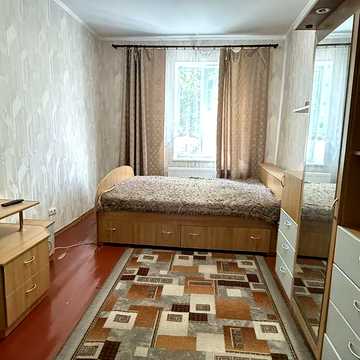 Продам 1-кімнатну квартиру в районі Нива.