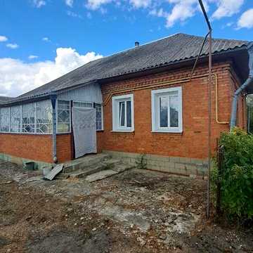 Продаж 4к Дім вулиця Вишнева