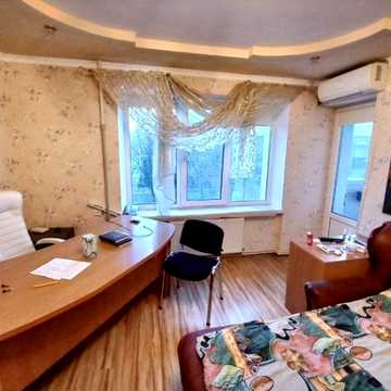 Здам 4 кімнатну квартиру в центрі