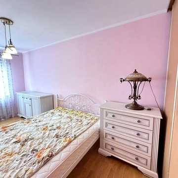 Оренда трикімнатноі квартири Городоцька Виговського можна студентам та з тваринками