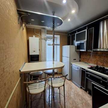 Продам 3х кімнатну квартиру 2 поверх/9, вул.Рожева