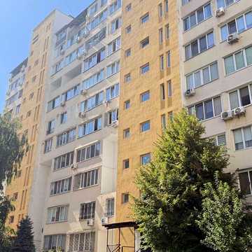 Продаж 2к Квартира Академіка Сахарова вулиця