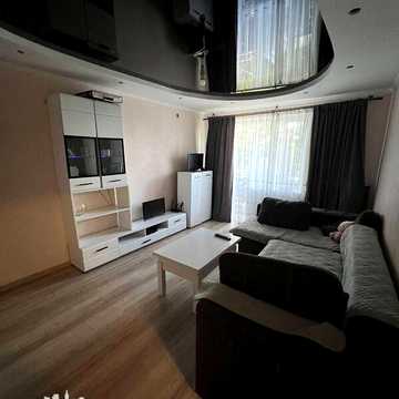 Продаж 4к Квартира Леонтовича вулиця