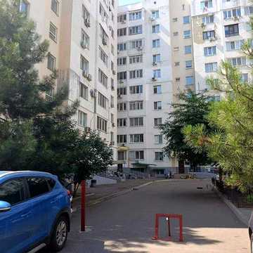 Продам 1 ком квартиру Бреуса/ Бабаджаняна