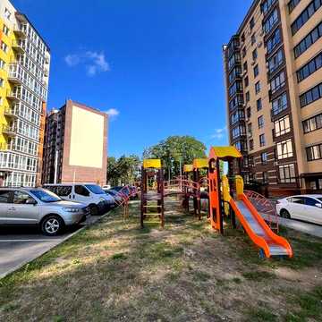 Продам 2 кімнатну квартиру Масани!