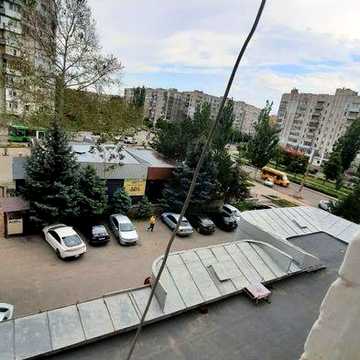 Сдам 2-х кімнатну квартиру в центрі на довгий строк