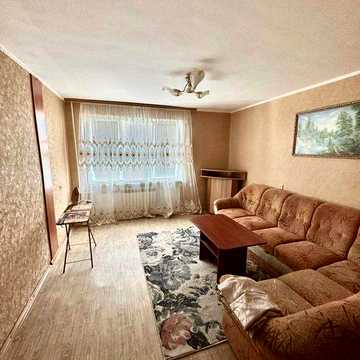 ПРОДАМ  2-х комнатную квартиру квартал 304.