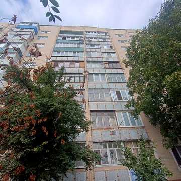Продається 2-ох кімнатна Чешка на Смірнова