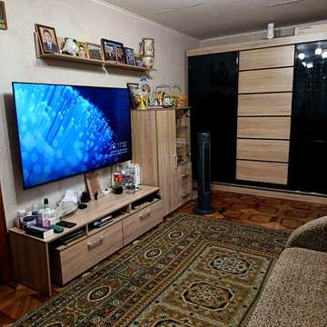3 ну Червоний Камінь 60м2