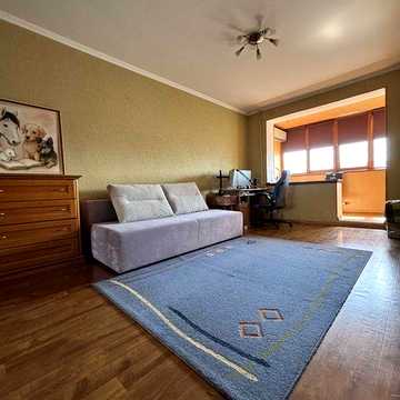 Однокімнатна квартра в Центральній Митниці!