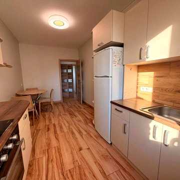 Сдам до лета 2 комнатную квартиру в ЖК Парус