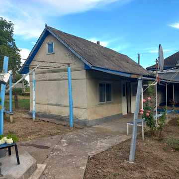 Продам будинок в селі Струмок