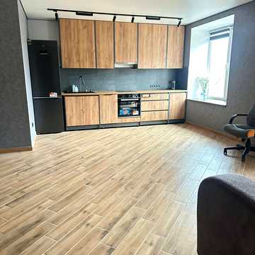 None 115000.0 USD