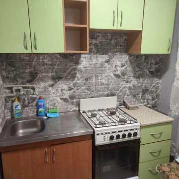 Продам 2-х кв-ру 5/5 с раздельными комнатами ул.Одесская