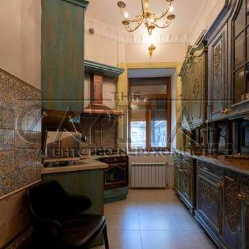 Продаж квартири, вул. Михайлівська, історичний центр