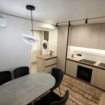 Продам 2к квартира Левка Лукьяненка 18, м,Минская