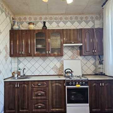 Реальная 2-ка на Салтовке, Героев Труда, Нескорених 18