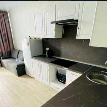 Продам 1 ком квартиру возле центра. Кадорр