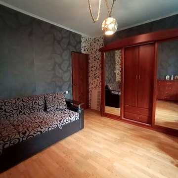Продам 2-кімнатну квартиру, заїжджай і живи!