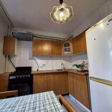 Оренда 2 к квартири 52 м² , вул Петлюри 18/1