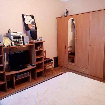 3-х комнатная квартира в р-не Рабочей, ул. Кедрина