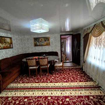 Два будинки з ремонтом в одному дворі, с.Родниківка