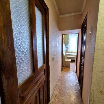 Продаж 1 кім квартири 30 м.кв  13500$