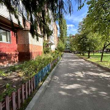 Здам в оренду 2 кімнатну квартиру  в районі ринку Нива