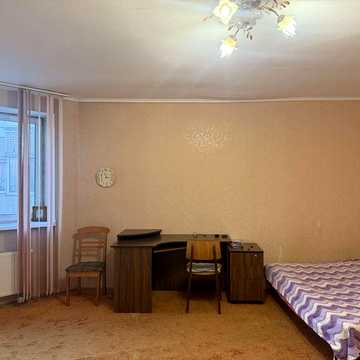 Здам 1к квартиру на Грушевського біля парку