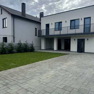 Продаж 3к Дім Лісова вулиця