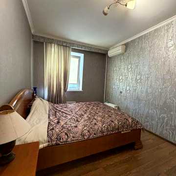 Продається 3 к квартира пр. Мира,71 , лев-3