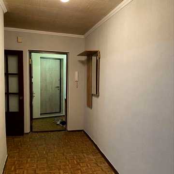 Продам 2-х кім. квартиру Метро Героїв Харкова 3 хв