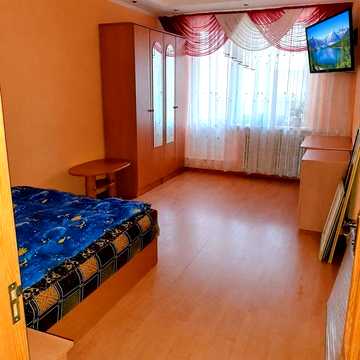 Сдам  1 квартиру Центр Наукова  від власника