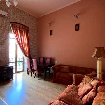 3-комнатная квартира 90 м² в центре Киева, царский дом